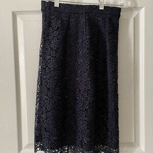 Uniqlo Flower Lace Pencil Skirt